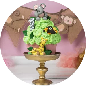 Cake Smash meisje jungle roze fotoshoot Noord-Brabant taart met dieren geschiedenis taart