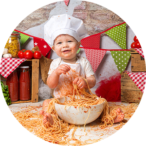 Spaghetti Cake Smash Deluxe fotoshoot Noord-Brabant beste idee verjaardag baby 1 jaar fotograaf in Braber