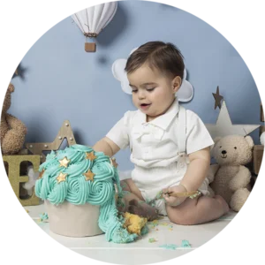 Cake smash thema in de wolen jongen blauw thema cake smash Helmond 513