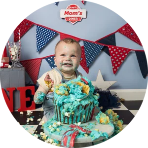 Moms Diner cake smash Thema die vlaggenlijntjes